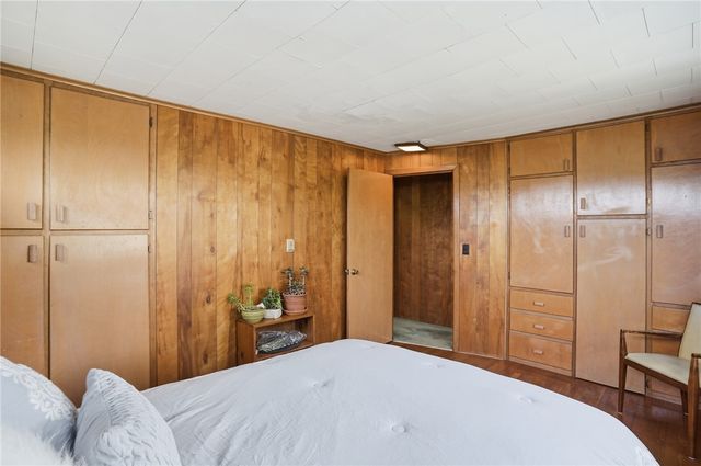 407 Smithfield Avenue, Pawtucket, RI 02860