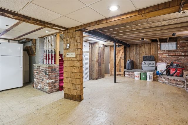 407 Smithfield Avenue, Pawtucket, RI 02860