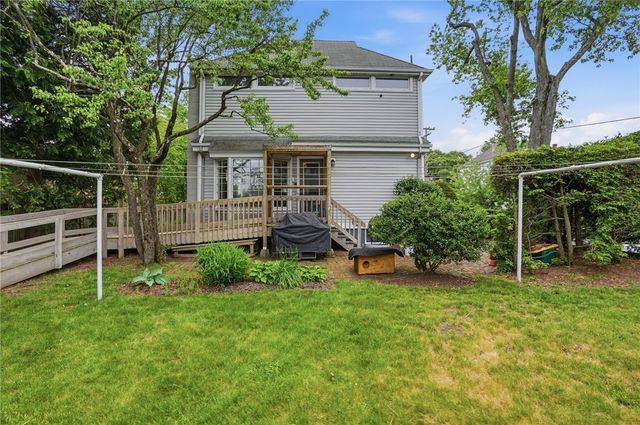407 Smithfield Avenue, Pawtucket, RI 02860