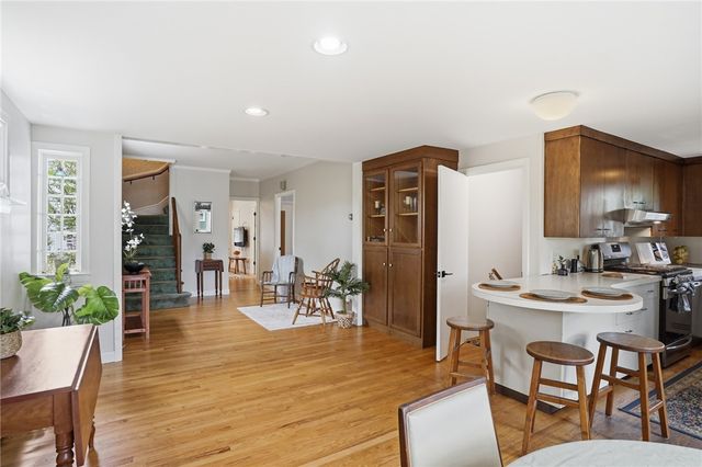 407 Smithfield Avenue, Pawtucket, RI 02860