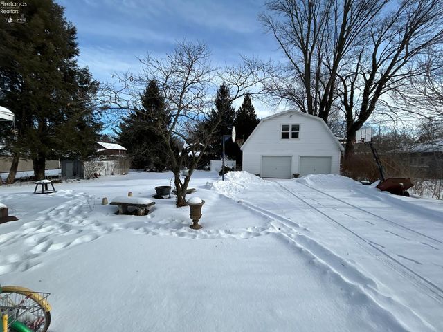 S 102 Center, Milan, OH 44846