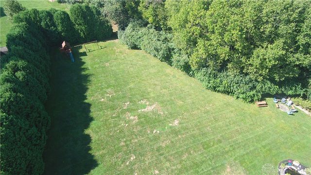 8207 Waynesboro Way, Waynesville, OH 45068
