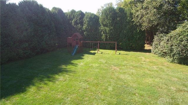 8207 Waynesboro Way, Waynesville, OH 45068