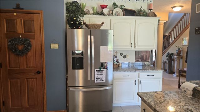 8207 Waynesboro Way, Waynesville, OH 45068