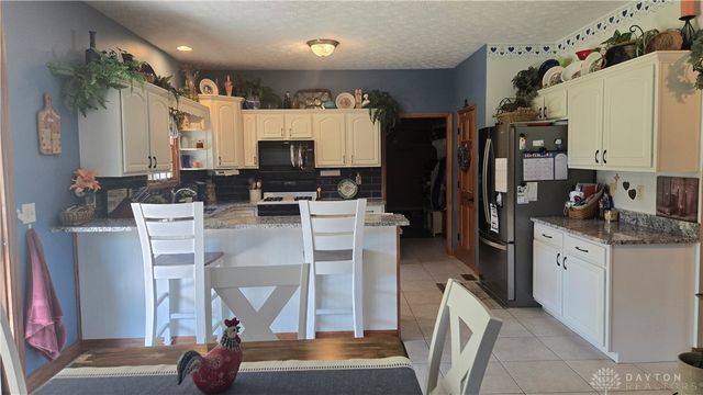 8207 Waynesboro Way, Waynesville, OH 45068