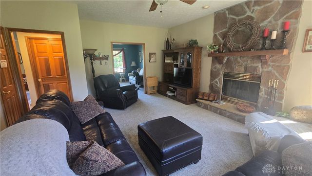 8207 Waynesboro Way, Waynesville, OH 45068