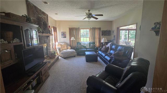 8207 Waynesboro Way, Waynesville, OH 45068
