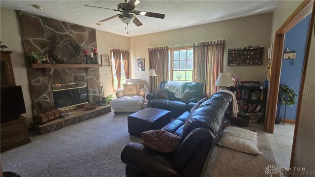 8207 Waynesboro Way, Waynesville, OH 45068