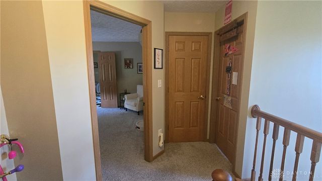 8207 Waynesboro Way, Waynesville, OH 45068