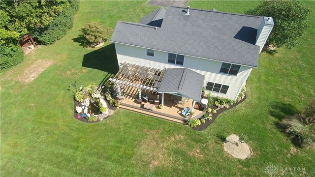 8207 Waynesboro Way, Waynesville, OH 45068