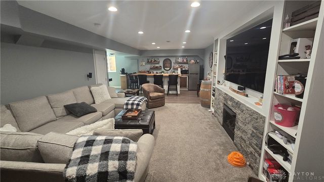 8207 Waynesboro Way, Waynesville, OH 45068