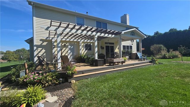 8207 Waynesboro Way, Waynesville, OH 45068