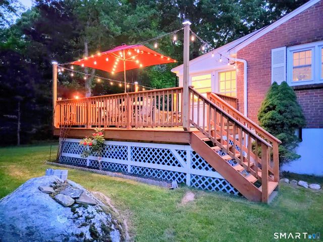 9 2nd Avenue, Old Saybrook, CT 06475