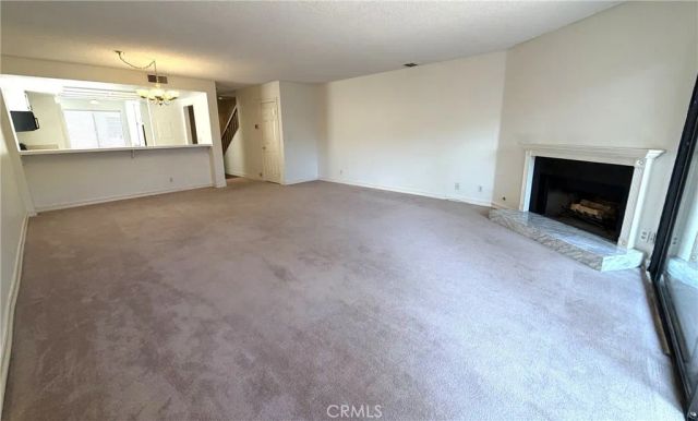 9906 Owensmouth 12, Chatsworth, CA 91311
