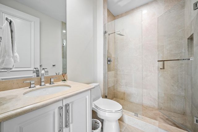 3000 S Ocean Boulevard 402, Palm Beach, FL 33480