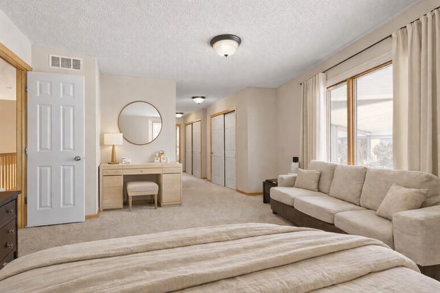 21048 Istria Path, Lakeville, MN 55044