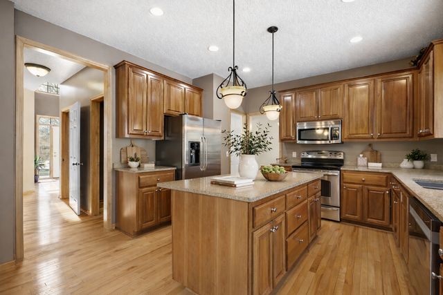 21048 Istria Path, Lakeville, MN 55044