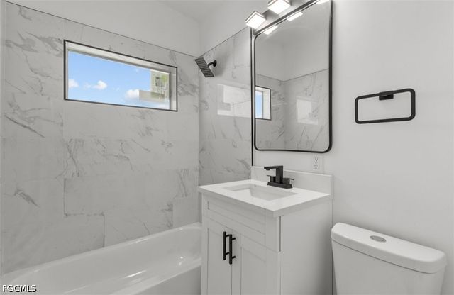 2360 Ednor ST, Port Charlotte, FL 33952