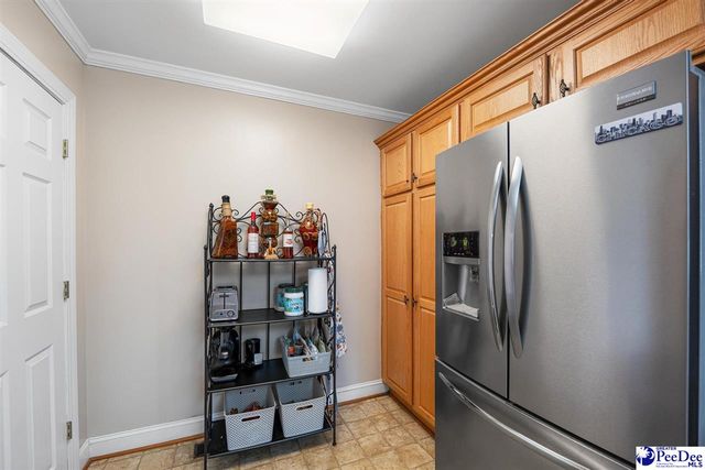 1614 Dexter Dr., Florence, SC 29505