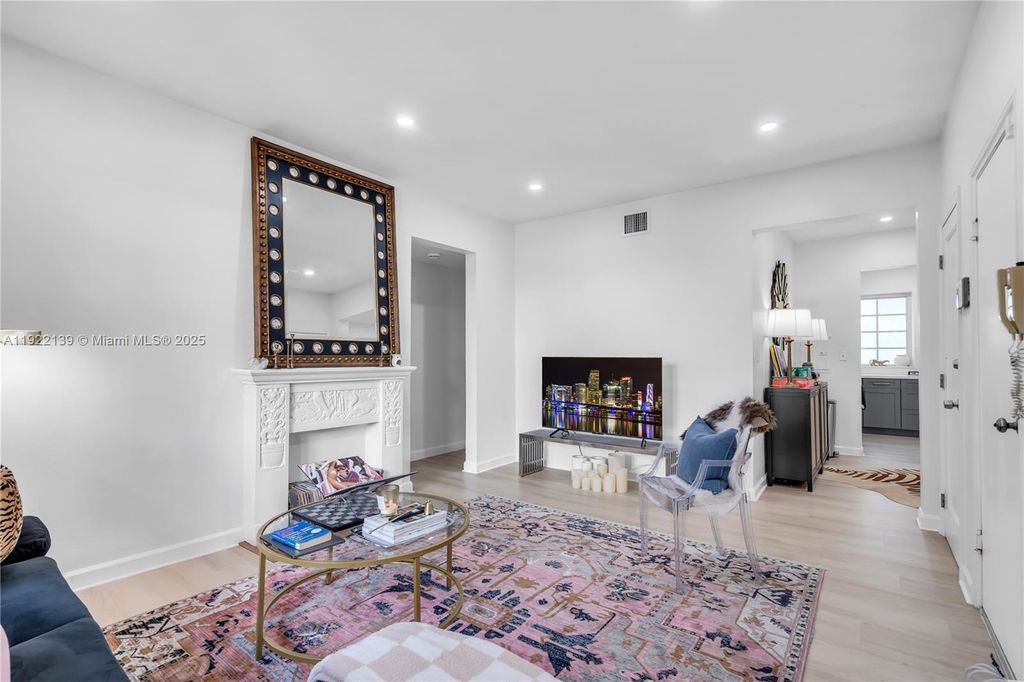 1052 Jefferson Ave 5, Miami Beach, FL 33139