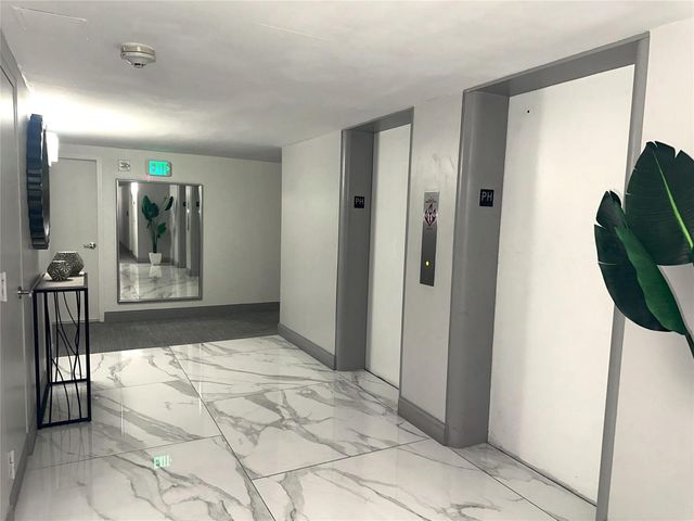 5100 Dupont Boulevard 11n, Fort Lauderdale, FL 33308