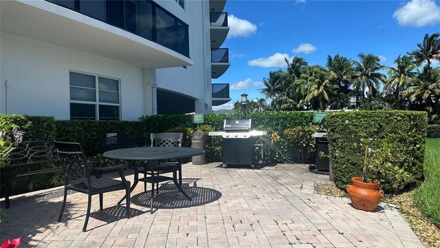 5100 Dupont Boulevard 11n, Fort Lauderdale, FL 33308