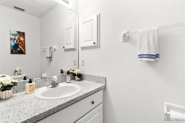 1329 N Foxrun Terrace, Inverness, FL 34453