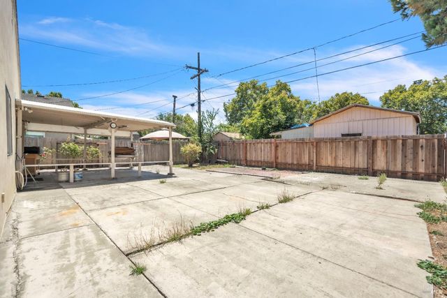 1055 Caldwell Ave, Vallejo, CA 94591