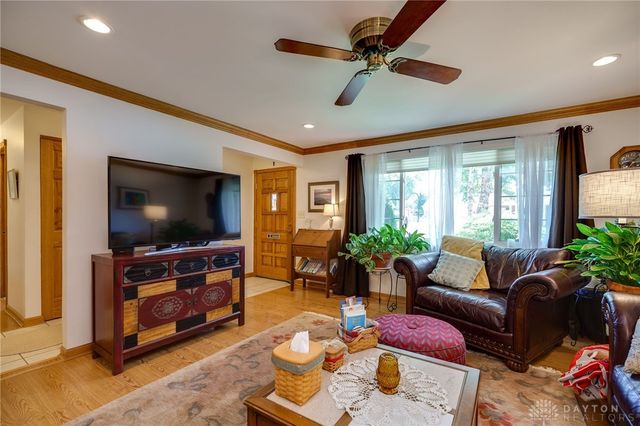 5184 Sugar Maple Drive, Dayton, OH 45440