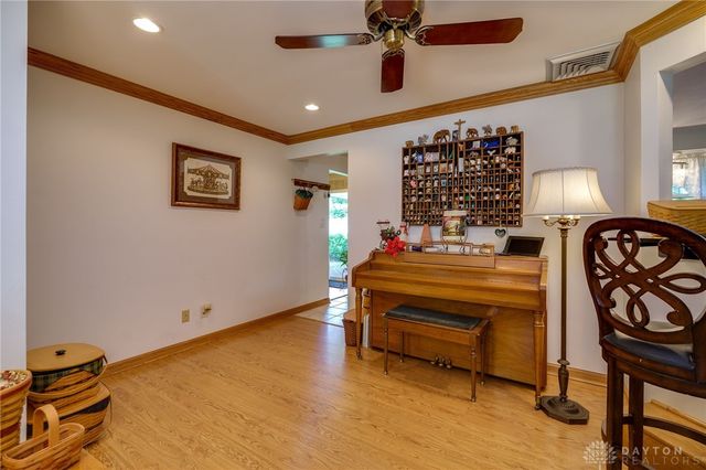 5184 Sugar Maple Drive, Dayton, OH 45440