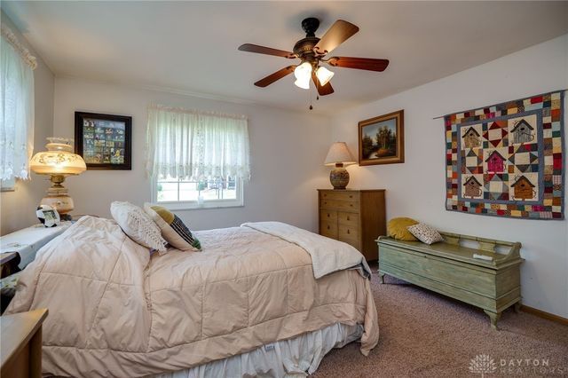 5184 Sugar Maple Drive, Dayton, OH 45440