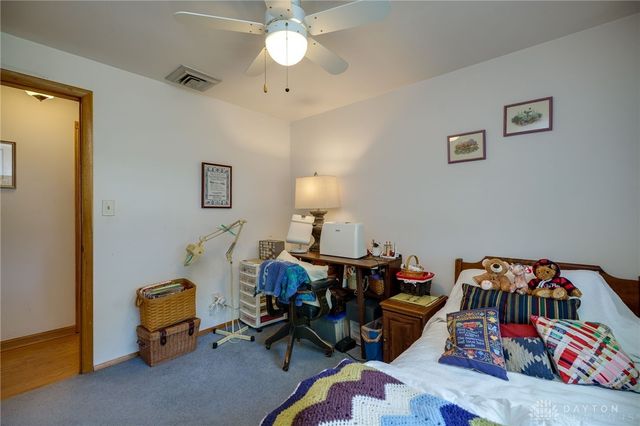 5184 Sugar Maple Drive, Dayton, OH 45440