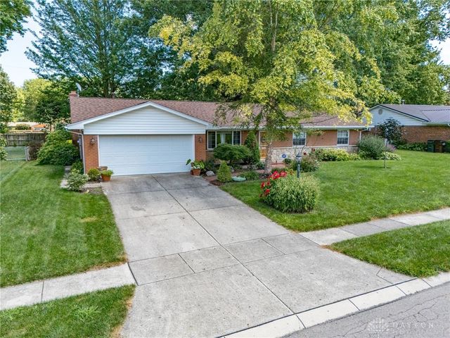 5184 Sugar Maple Drive, Dayton, OH 45440