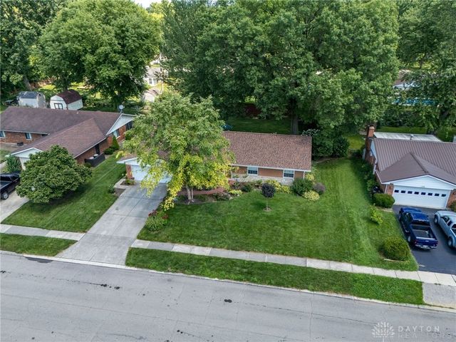 5184 Sugar Maple Drive, Dayton, OH 45440
