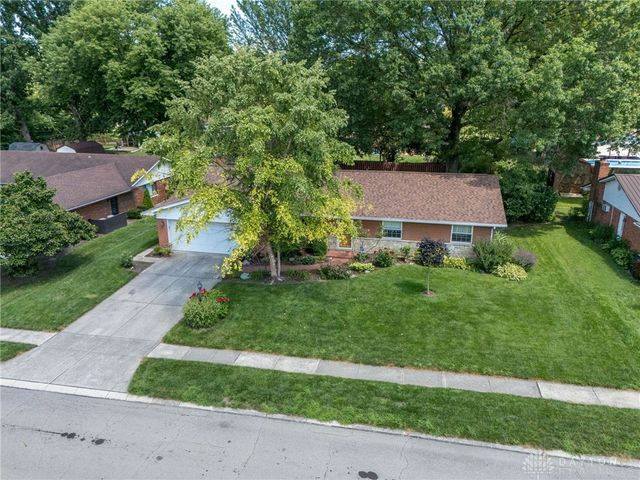 5184 Sugar Maple Drive, Dayton, OH 45440