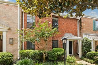752 Augusta Drive 752, Houston, TX 77057