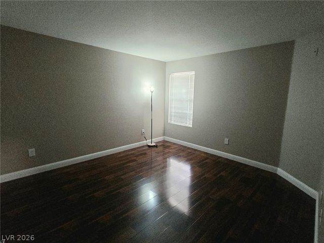 5055 West Hacienda Avenue 1055, Las Vegas, NV 89118