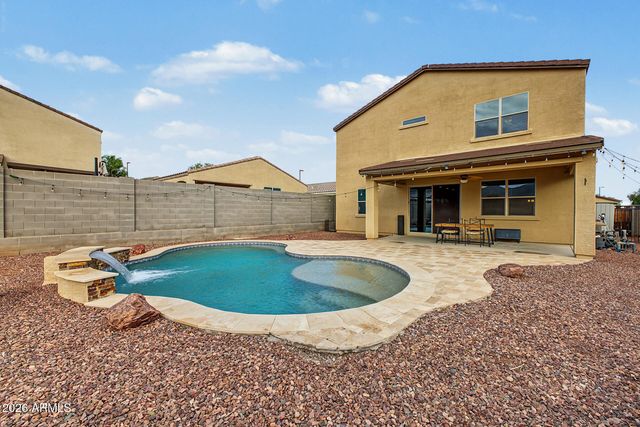2064 N 213TH Drive, Buckeye, AZ 85396