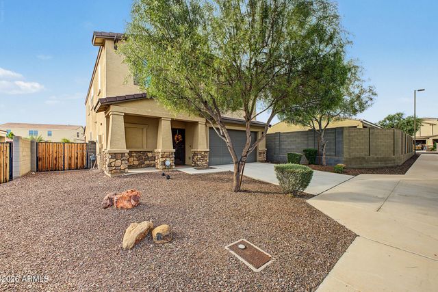 2064 N 213TH Drive, Buckeye, AZ 85396