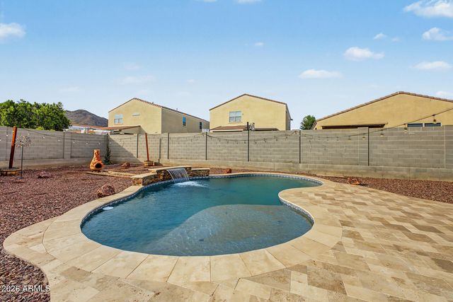 2064 N 213TH Drive, Buckeye, AZ 85396