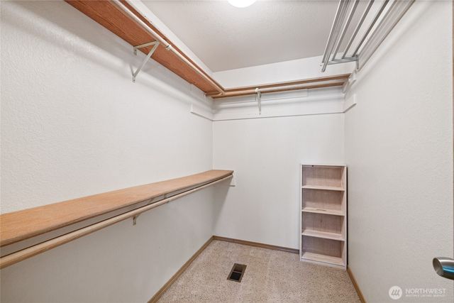 5916 53rd Avenue NW, Gig Harbor, WA 98335