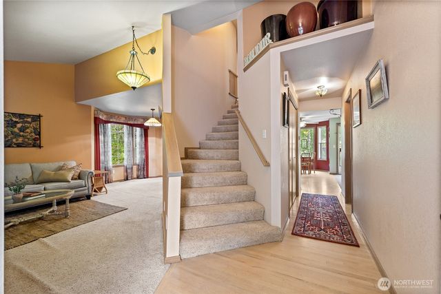 5916 53rd Avenue NW, Gig Harbor, WA 98335