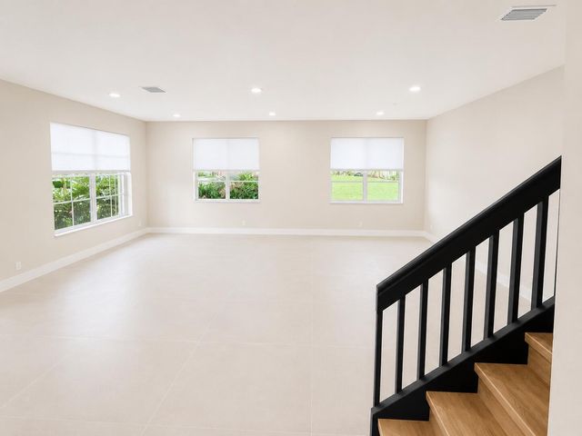 6170 NW 77th Place N, Parkland, FL 33067