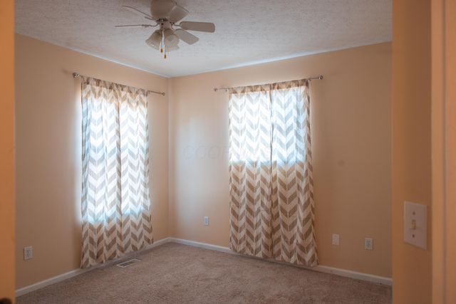 537 Ashwyck Court, Pataskala, OH 43062