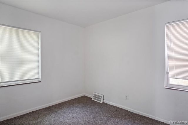19423 Spencer Street, Detroit, MI 48234