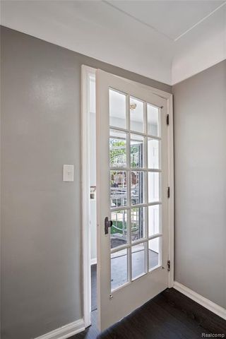 19423 Spencer Street, Detroit, MI 48234