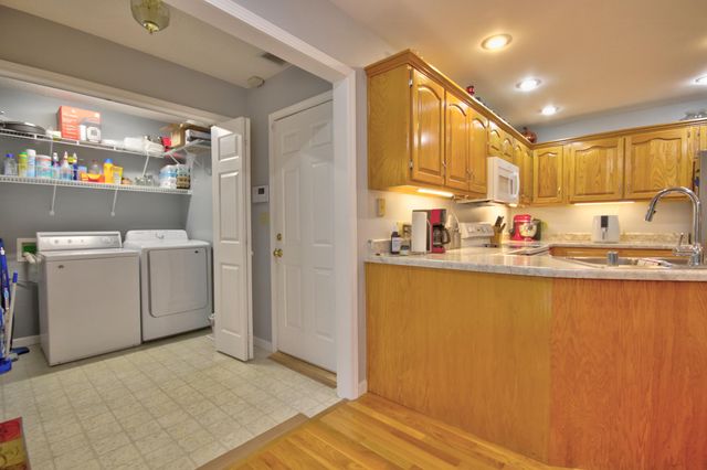 1028 Burnell Drive, Berea, KY 40403