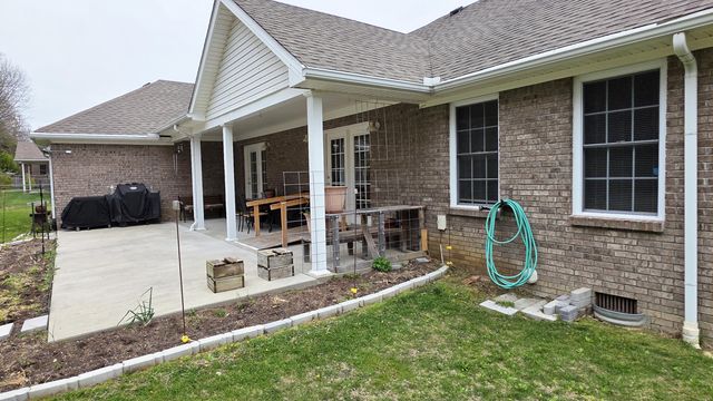 1028 Burnell Drive, Berea, KY 40403