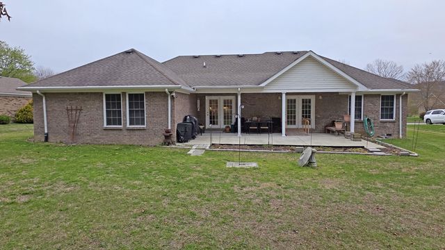 1028 Burnell Drive, Berea, KY 40403