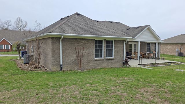 1028 Burnell Drive, Berea, KY 40403